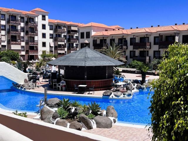 Piso en venta en Costa del Silencio, Arona