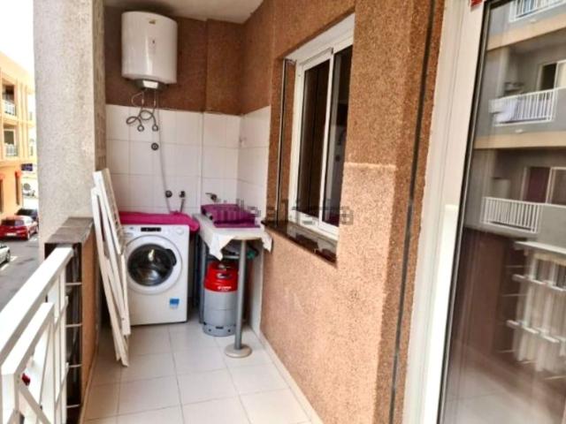 Piso en venta en Las Galletas, Arona