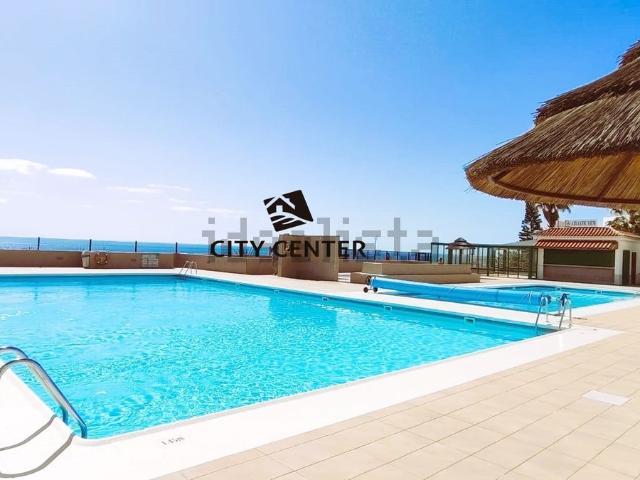 Piso en venta en Costa del Silencio, Arona