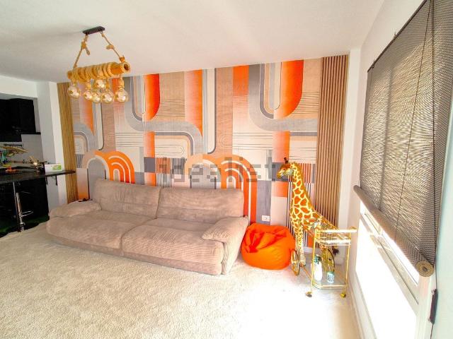 Piso en venta en La Camella, Arona