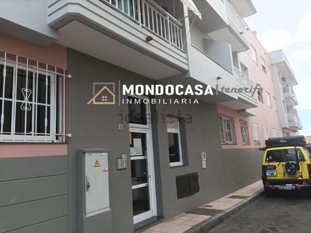 Piso en venta en Las Rosas, Arona