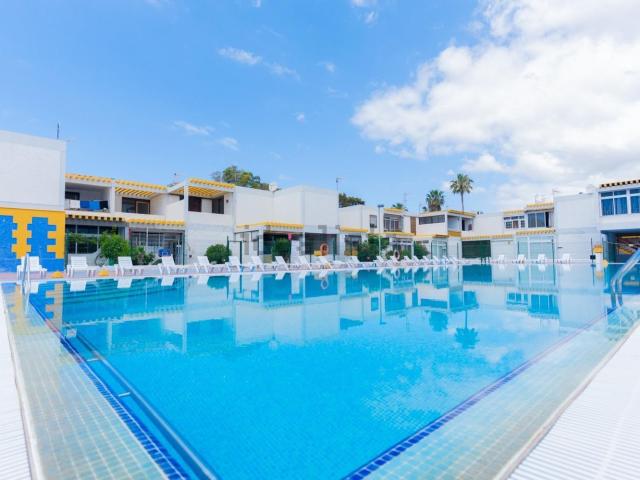 Piso en venta en Costa del Silencio, Arona