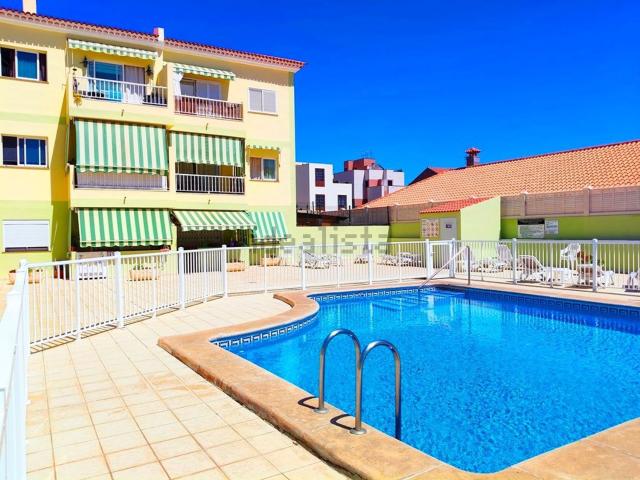 Piso en venta en La Estrella, Arona