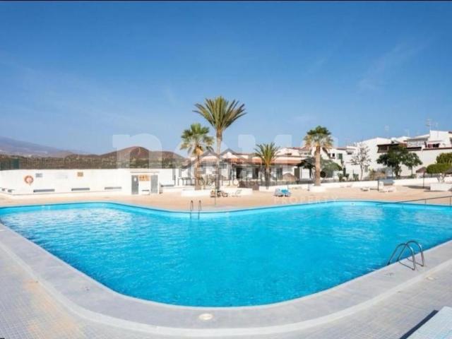 Piso en venta en Costa del Silencio, Arona