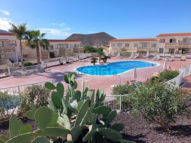 Piso en venta en Los Cristianos, Arona