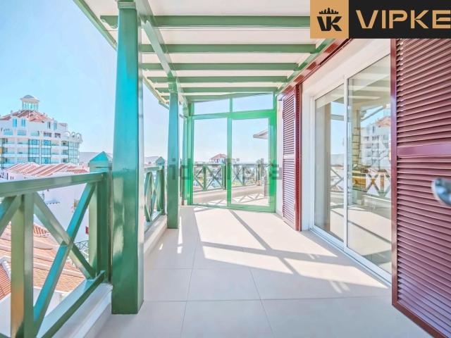 Ático en venta en Los Cristianos, Arona