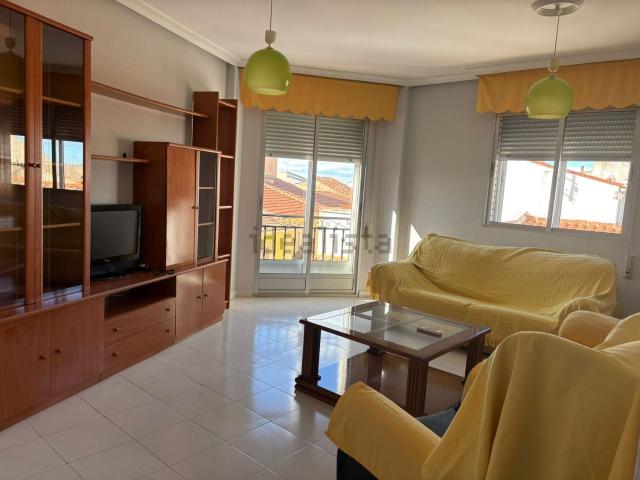 Piso en venta en Arroyo De La Luz, Cáceres