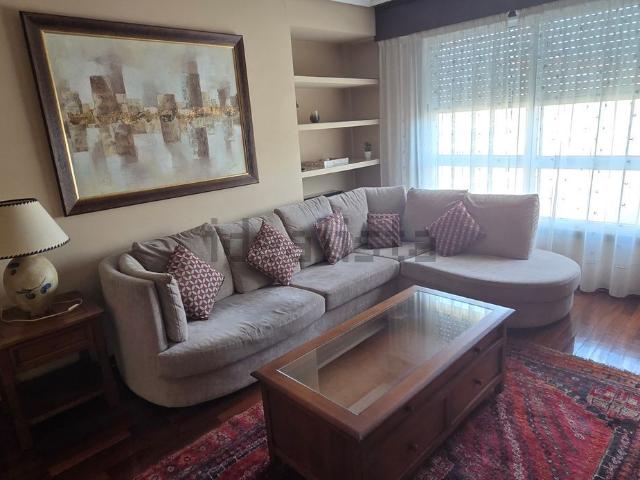 Piso en alquiler en O Cristo da Vitoria, Vigo