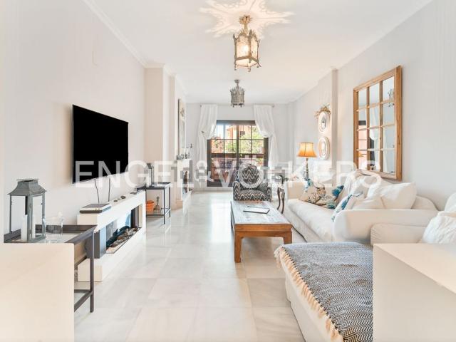 Piso en venta en El Presidente, Costa del Sol Occidental