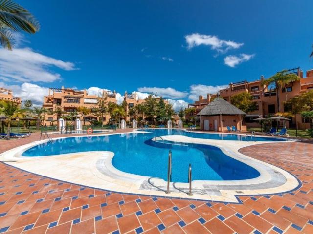 Ático en alquiler en Estepona, Hacienda del Sol II