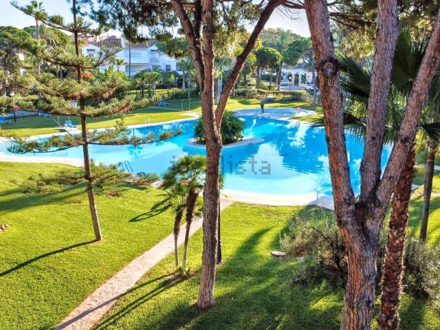 Piso en venta en El Presidente, Costa del Sol Occidental