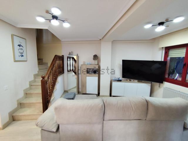 Dúplex en venta en Centro y casco histórico, Oviedo