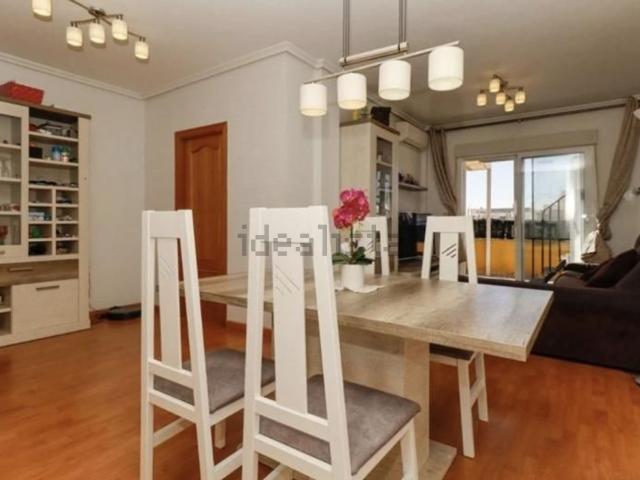 Piso en venta en Torrevieja, Urbanización Calas Blancas