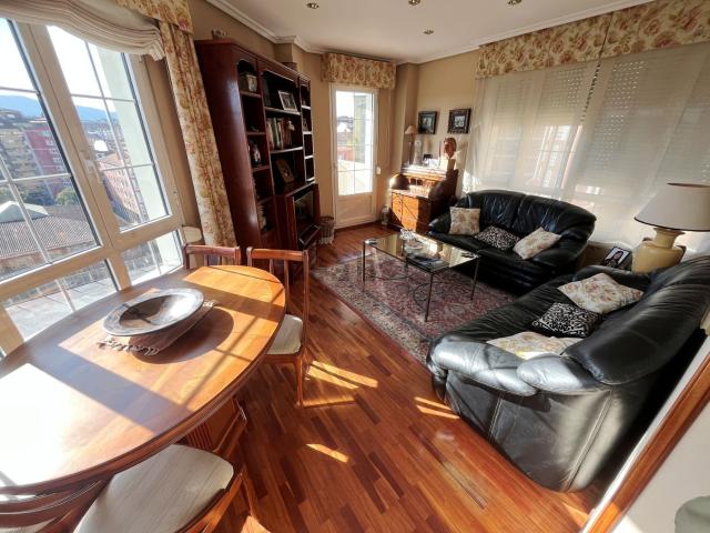 Piso en venta en Avilés, Asturias