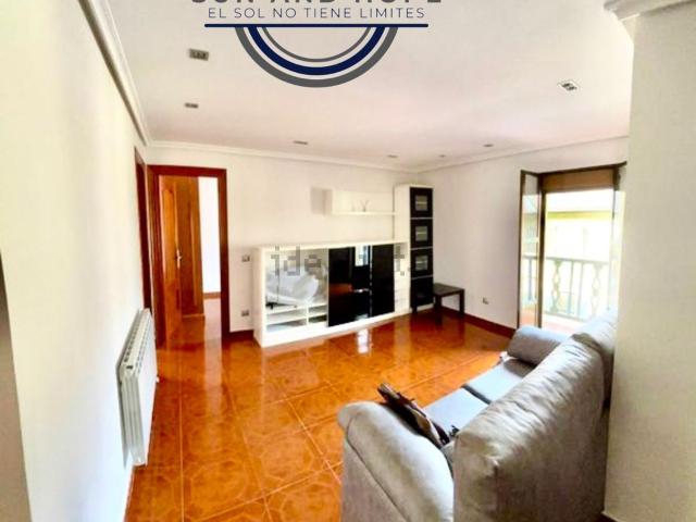 Piso en venta en Llaranes, Avilés