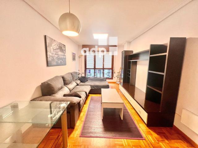 Piso en venta en El Quirinal, Avilés