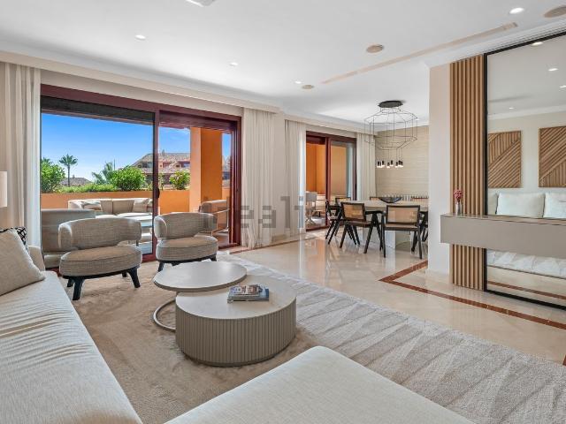 Dúplex en alquiler en Rio Real, Costa del Sol Occidental