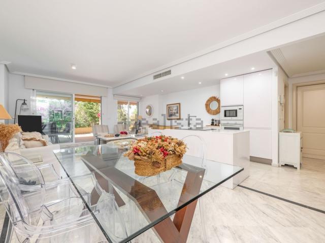 Piso en venta en Rio Real, Costa del Sol Occidental
