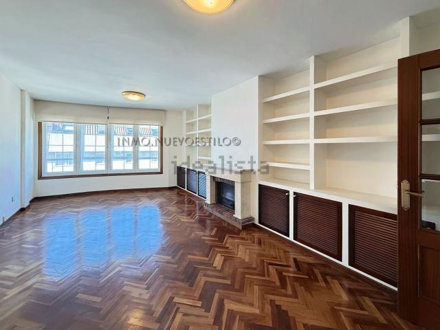 Piso en venta en Baiona, Vigo