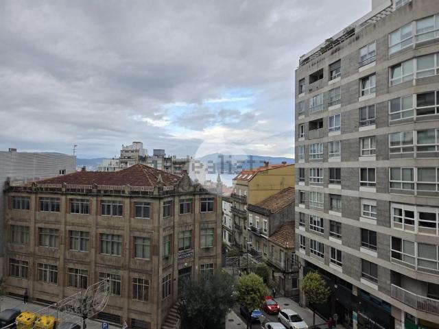 Piso en alquiler en Peniche, Vigo