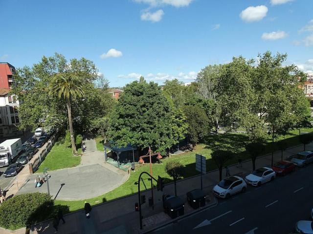 Piso en venta en Barakaldo, Santa Teresa-Beurko
