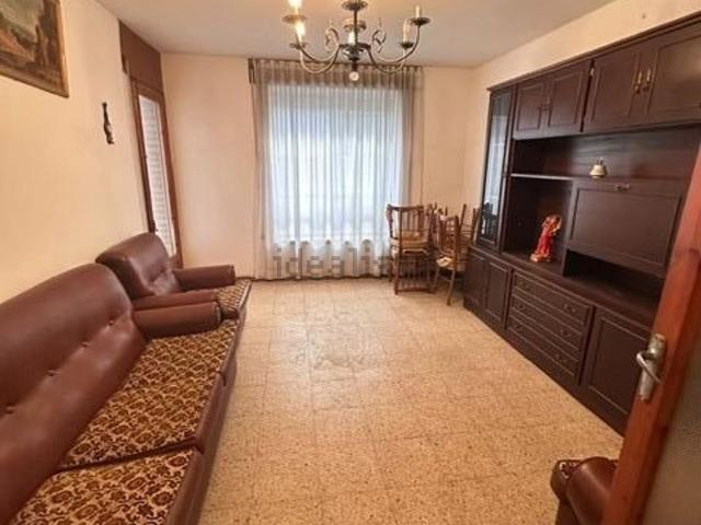 Piso en venta en Barbastro, Huesca