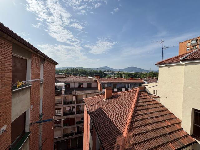 Piso en venta en Ariz, Basauri