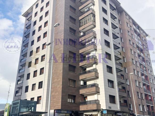 Piso en venta en Kareaga-Kalero, Basauri
