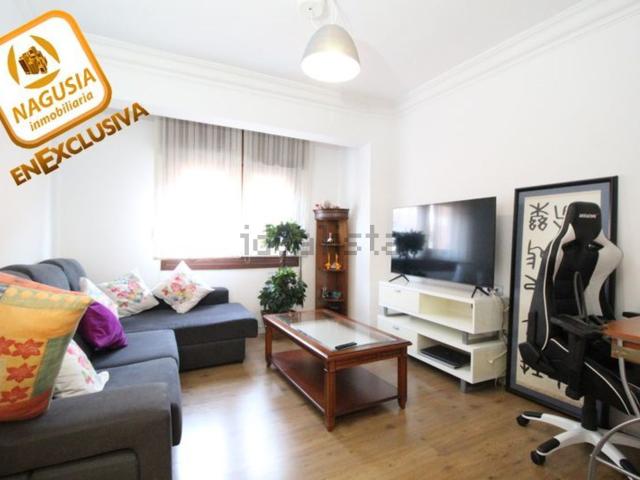 Piso en venta en Basauri, Urbi