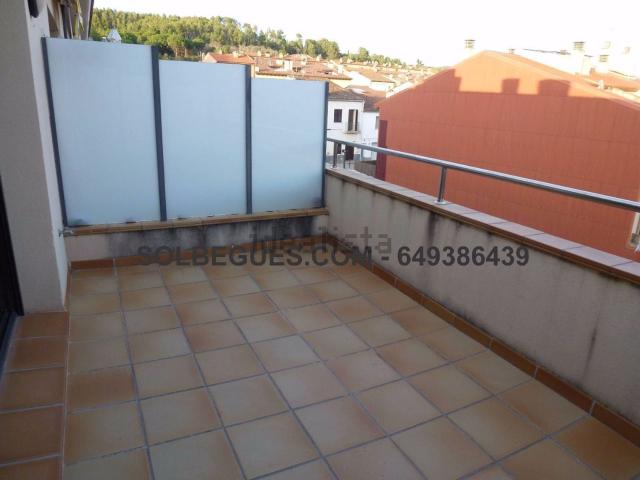 Dúplex en alquiler en Barri Campamà, Begues