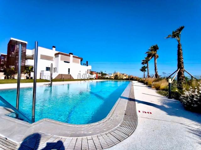 Ático en alquiler en Bel-Air, Costa del Sol Occidental
