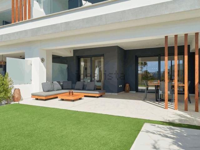 Piso en alquiler en Estepona, Costalita