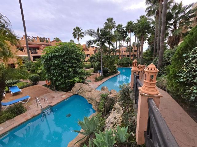 Ático en venta en Bel-Air, Estepona