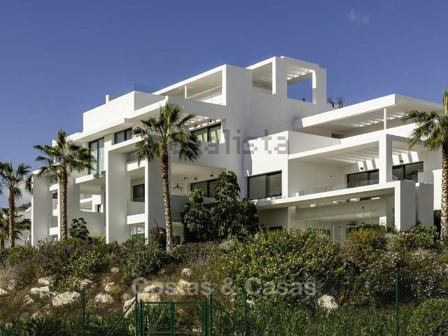 Piso en alquiler en La Alqueria, Benahavís