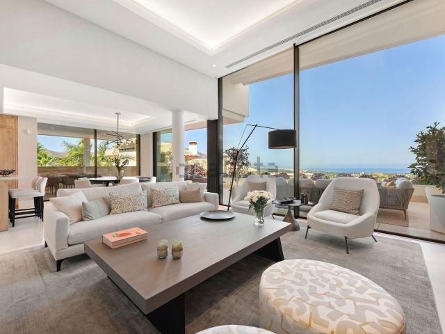 Dúplex en venta en Artola, Costa del Sol Occidental