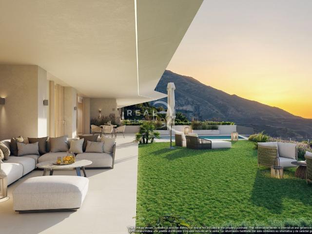 Dúplex en venta en Artola, Costa del Sol Occidental