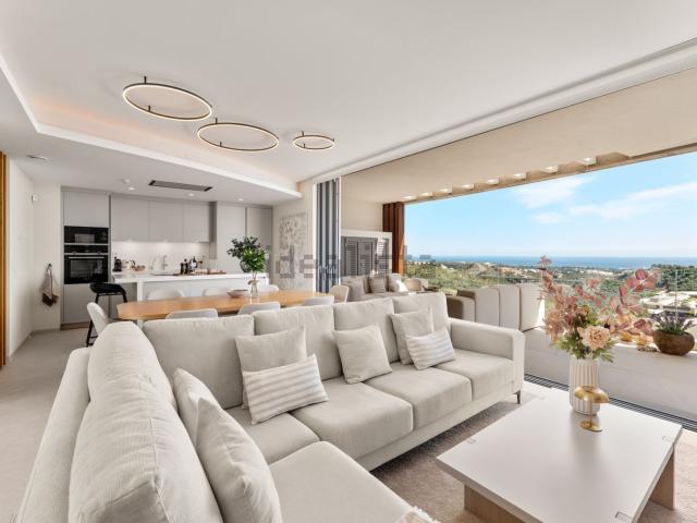 Dúplex en venta en Artola, Benahavís
