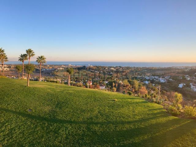 Piso en alquiler en Cdad paraiso bellevue, Benahavís