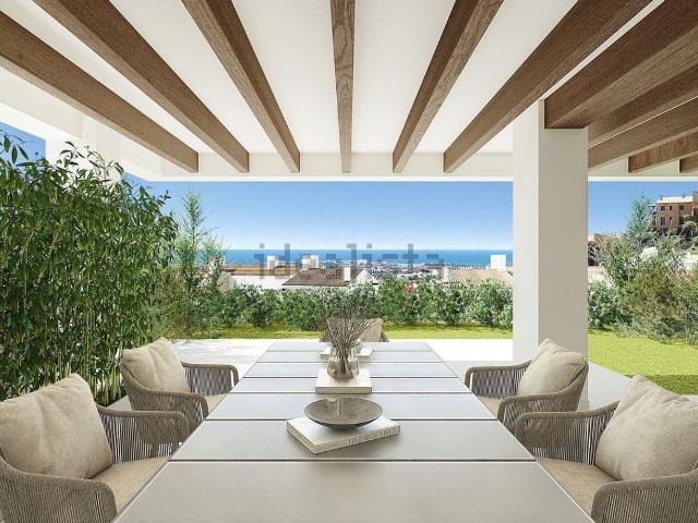 Ático en venta en La Alquería-El Paraíso, Costa del Sol Occidental