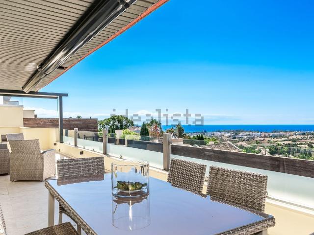 Ático en venta en La Alquería-El Paraíso, Costa del Sol Occidental