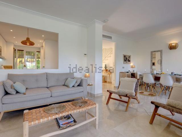 Dúplex en venta en Artola, Costa del Sol Occidental