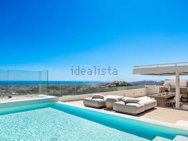 Dúplex en venta en Artola, Costa del Sol Occidental