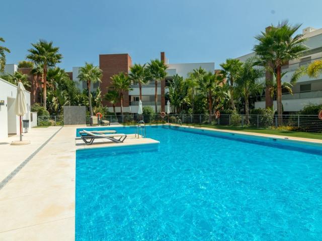 Piso en alquiler en Artola, Benahavís