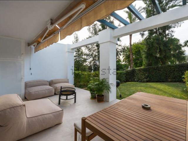 Dúplex en venta en Artola, Costa del Sol Occidental