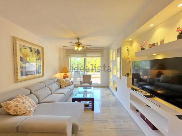 Dúplex en venta en Artola, Costa del Sol Occidental