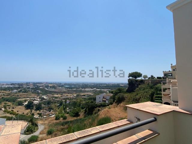 Ático en alquiler en Artola, Costa del Sol Occidental