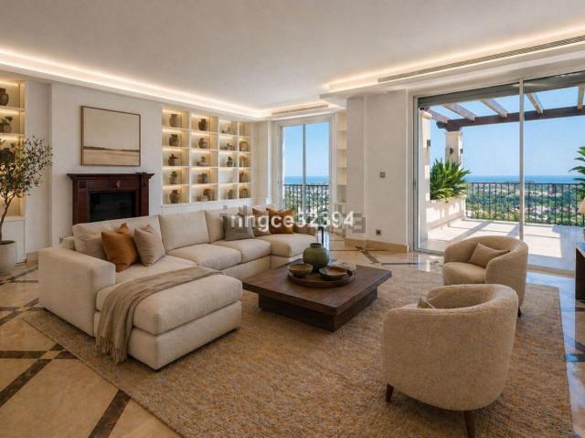 Dúplex en venta en Artola, Costa del Sol Occidental