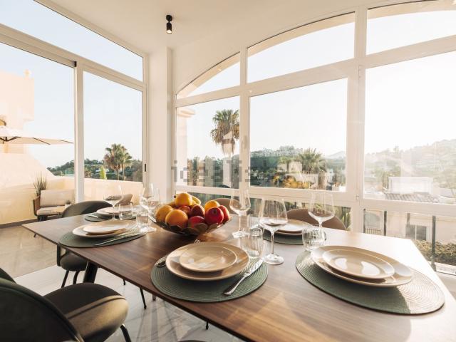 Dúplex en alquiler en Benahavís, Málaga