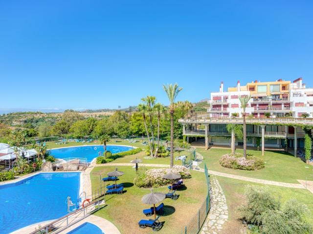 Dúplex en venta en Parque Botánico Las Lomas del Guadalmina, Costa del Sol Occidental