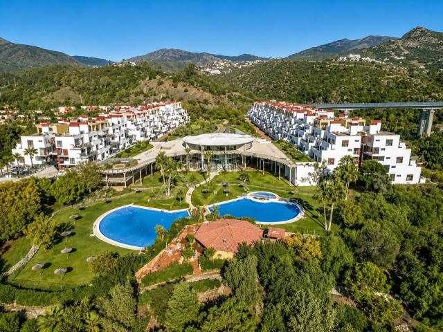 Dúplex en venta en Parque Botánico Las Lomas del Guadalmina, Costa del Sol Occidental
